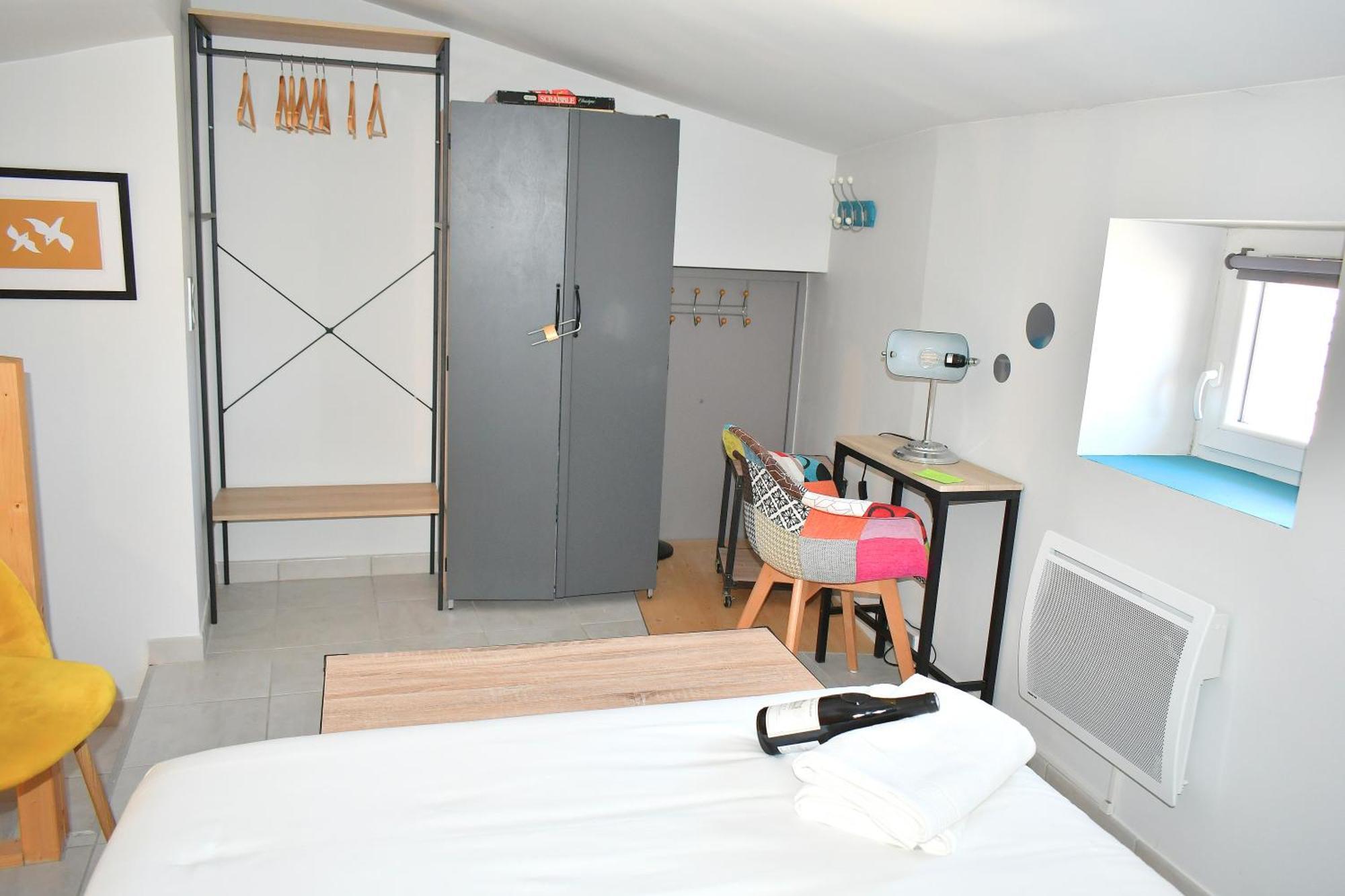 ღ Le Cocon Montilien - Confortable T2 Avec Wifi *