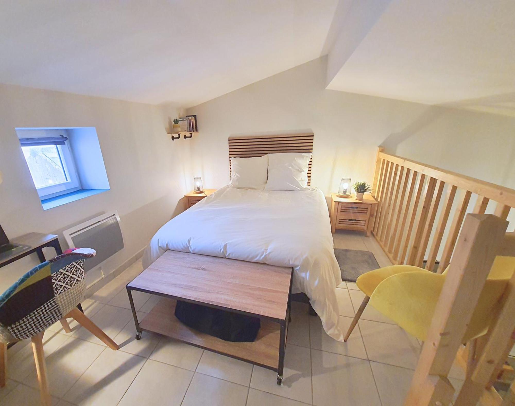 ღ Le Cocon Montilien - Confortable T2 Avec Wifi *